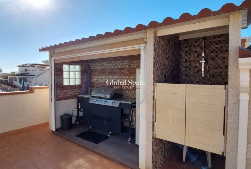 Wiederverkauf - HAUS -
SAN FULGENCIO - Costa Blanca