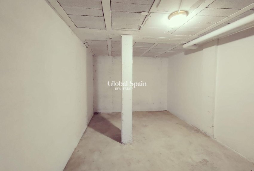 Wiederverkauf - HAUS -
SAN MIGUEL DE SALINAS - Ciudad de las comunicaciones