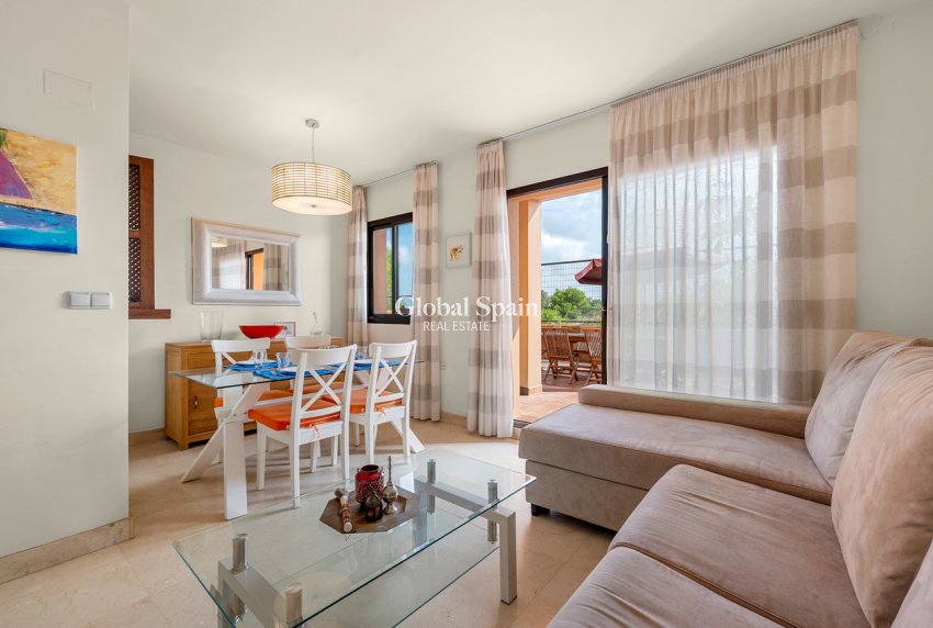 Wiederverkauf - HAUS -
SAN MIGUEL DE SALINAS - Costa Blanca