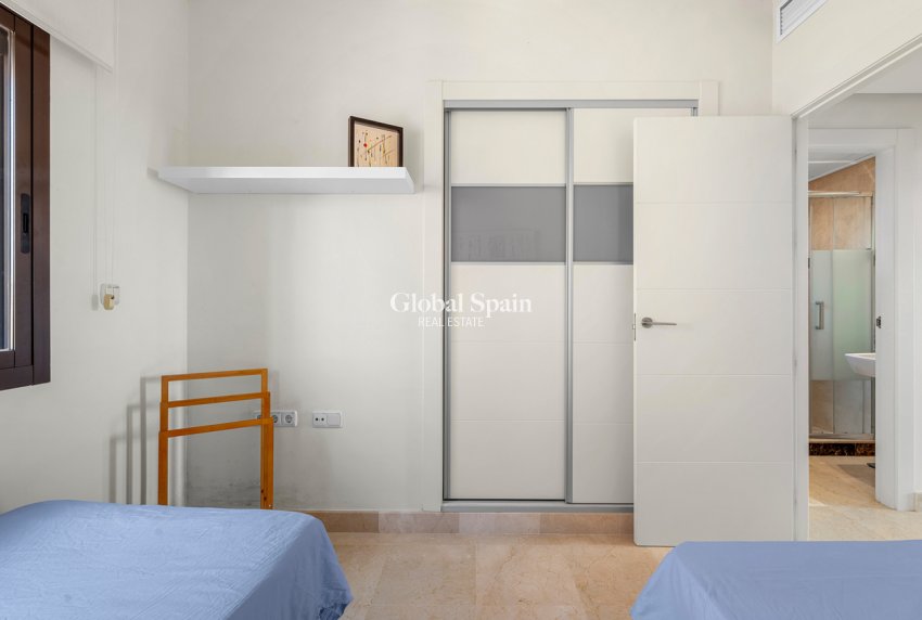 Wiederverkauf - HAUS -
SAN MIGUEL DE SALINAS - Costa Blanca