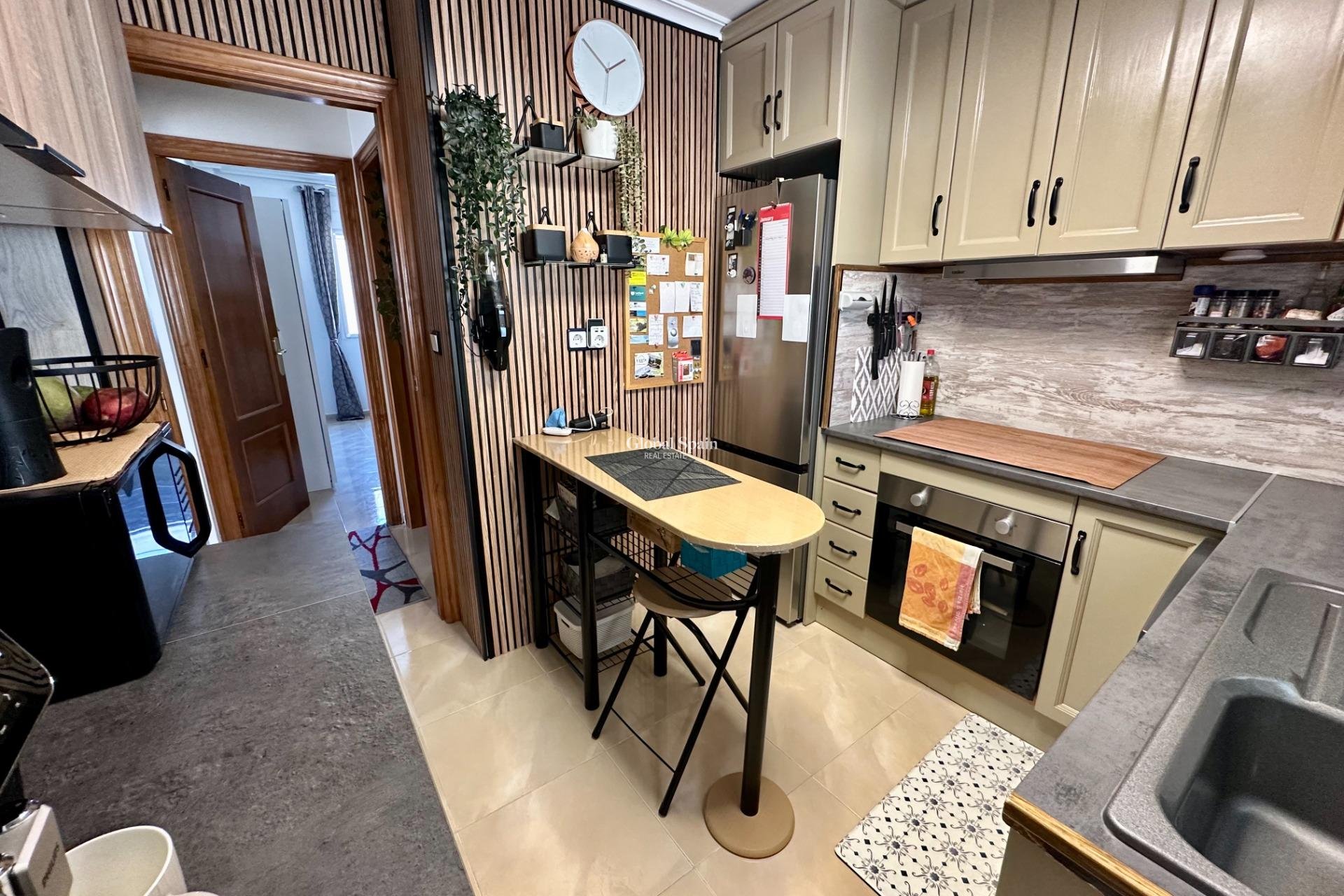 Wiederverkauf - HAUS -
SAN MIGUEL DE SALINAS - Residencial Los Flamencos