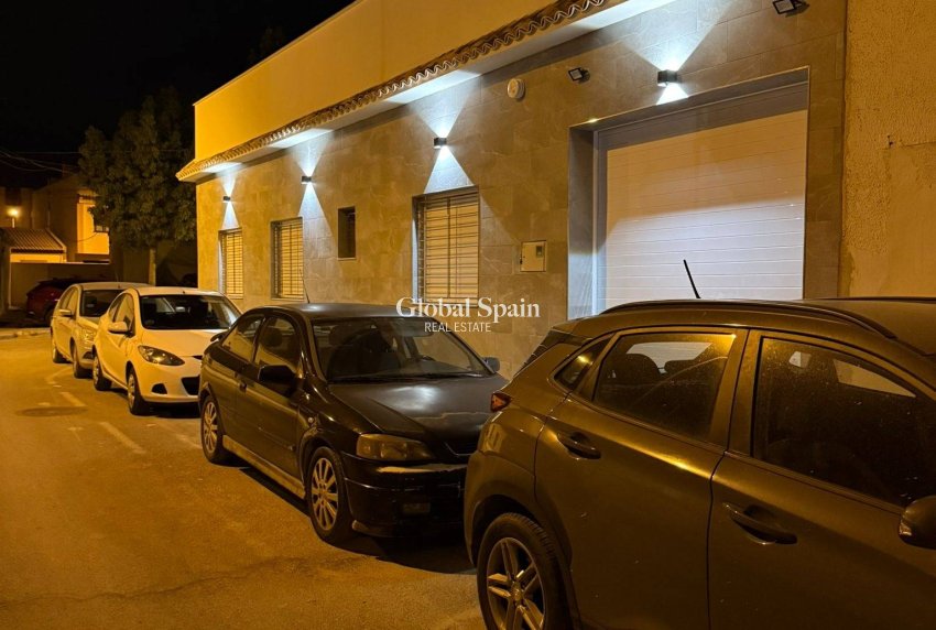 Wiederverkauf - HAUS -
SAN PEDRO DEL PINATAR - San Pedro Del Pinatar Centro