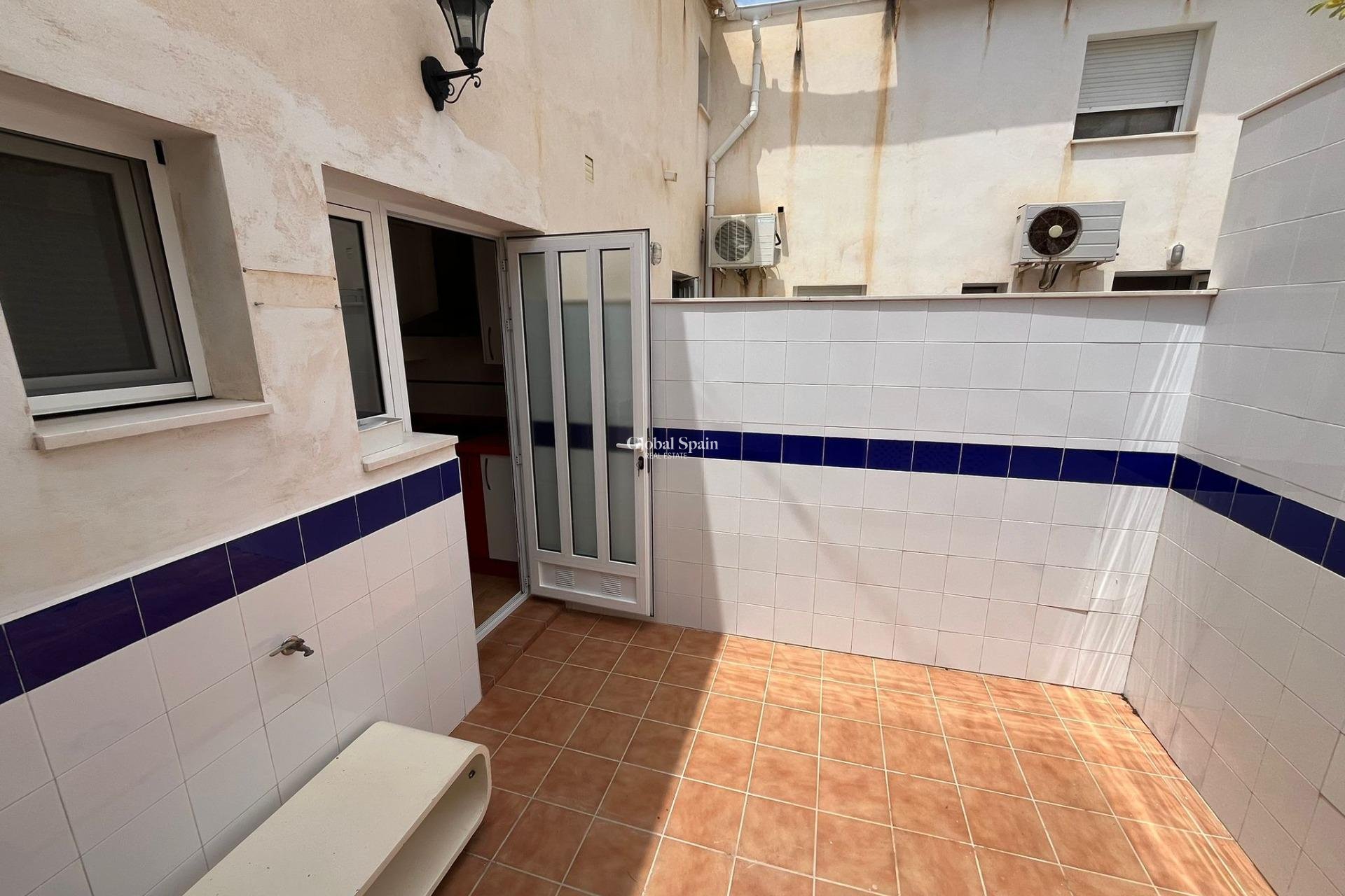 Wiederverkauf - HAUS -
SANTIAGO DE LA RIBERA - Playa De Santiago De La Ribera