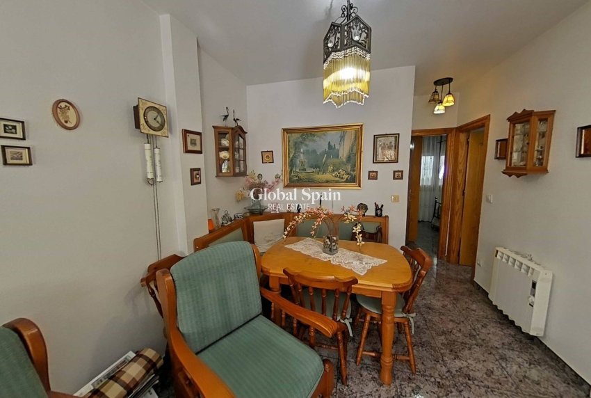 Wiederverkauf - HAUS -
SANTIAGO DE LA RIBERA - Santiago de la Ribera