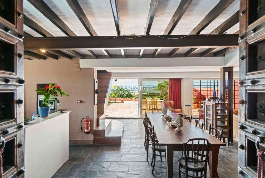 Wiederverkauf - HAUS -
TORREMENDO - Costa Blanca