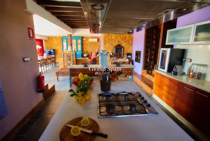 Wiederverkauf - HAUS -
TORREMENDO - Costa Blanca