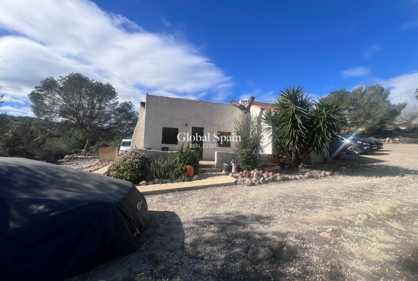 Wiederverkauf - HAUS -
TORREMENDO - Costa Blanca