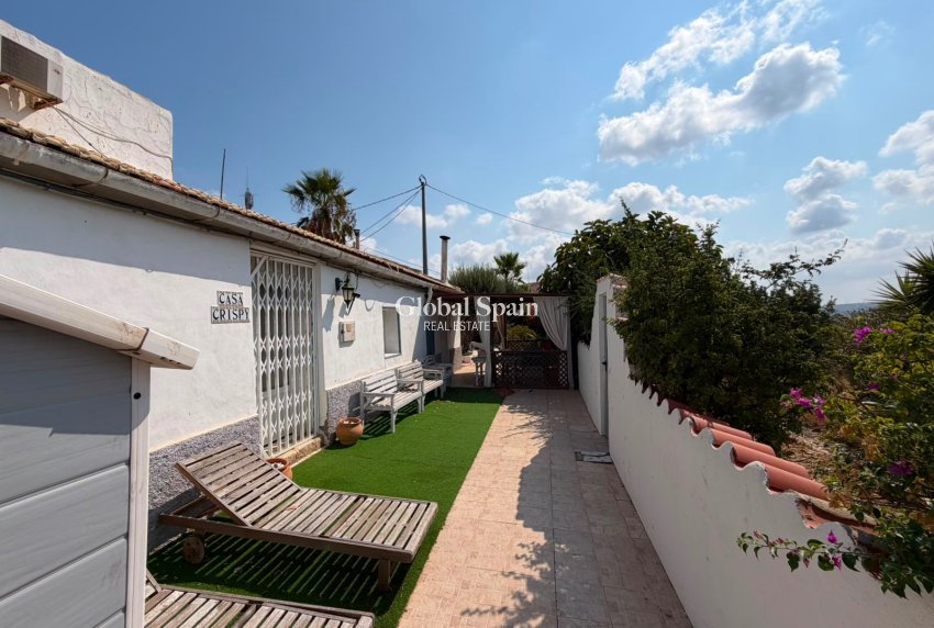 Wiederverkauf - HAUS -
TORREMENDO - Torremendo