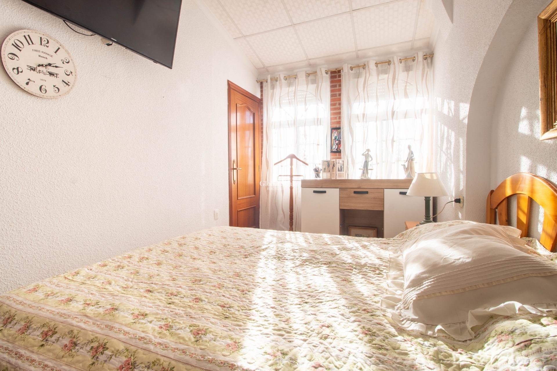 Wiederverkauf - HAUS -
TORREVIEJA - Acequion