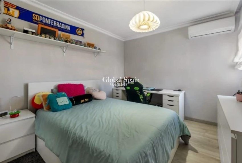 Wiederverkauf - HAUS -
TORREVIEJA - Aguas Nuevas