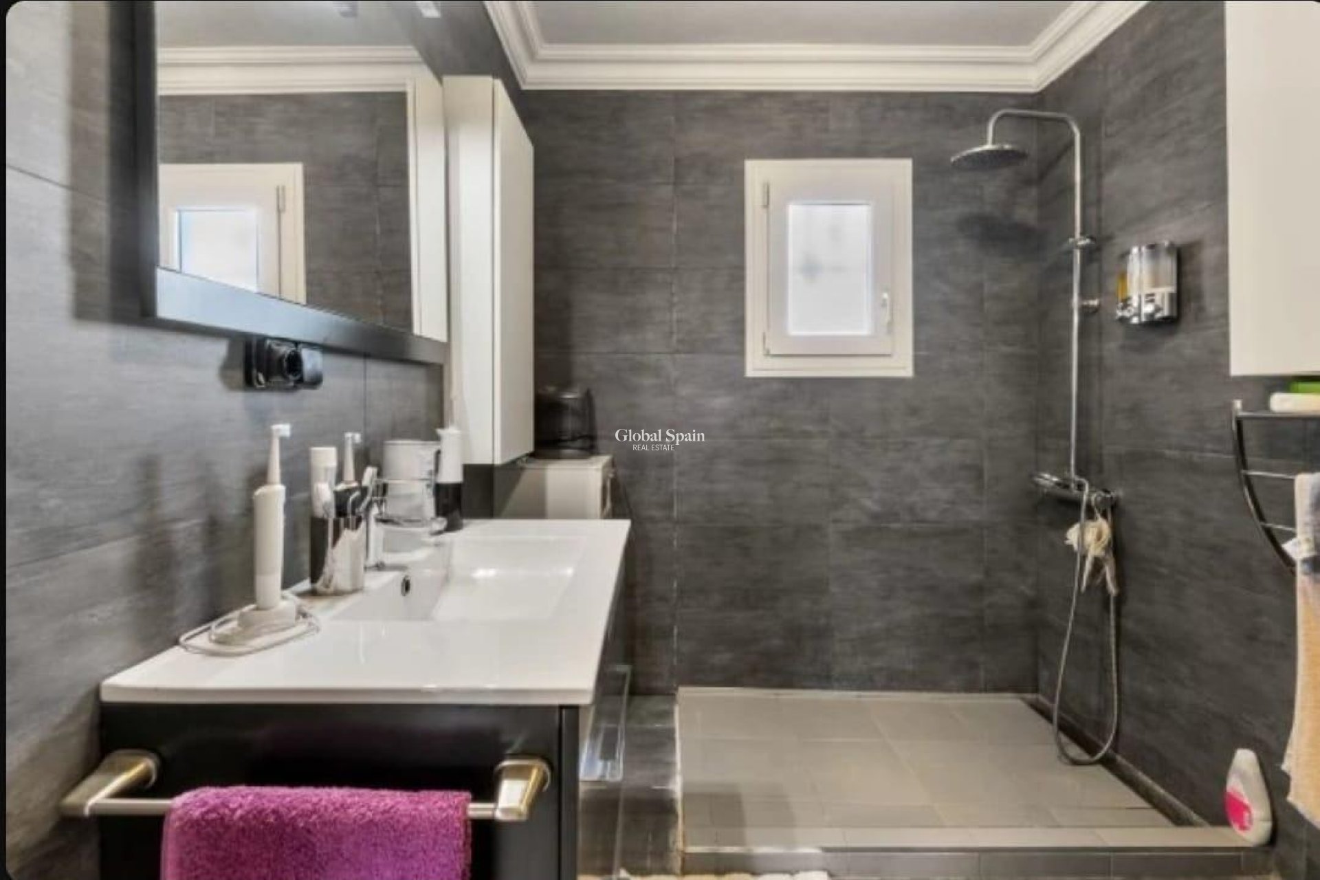 Wiederverkauf - HAUS -
TORREVIEJA - Aguas Nuevas