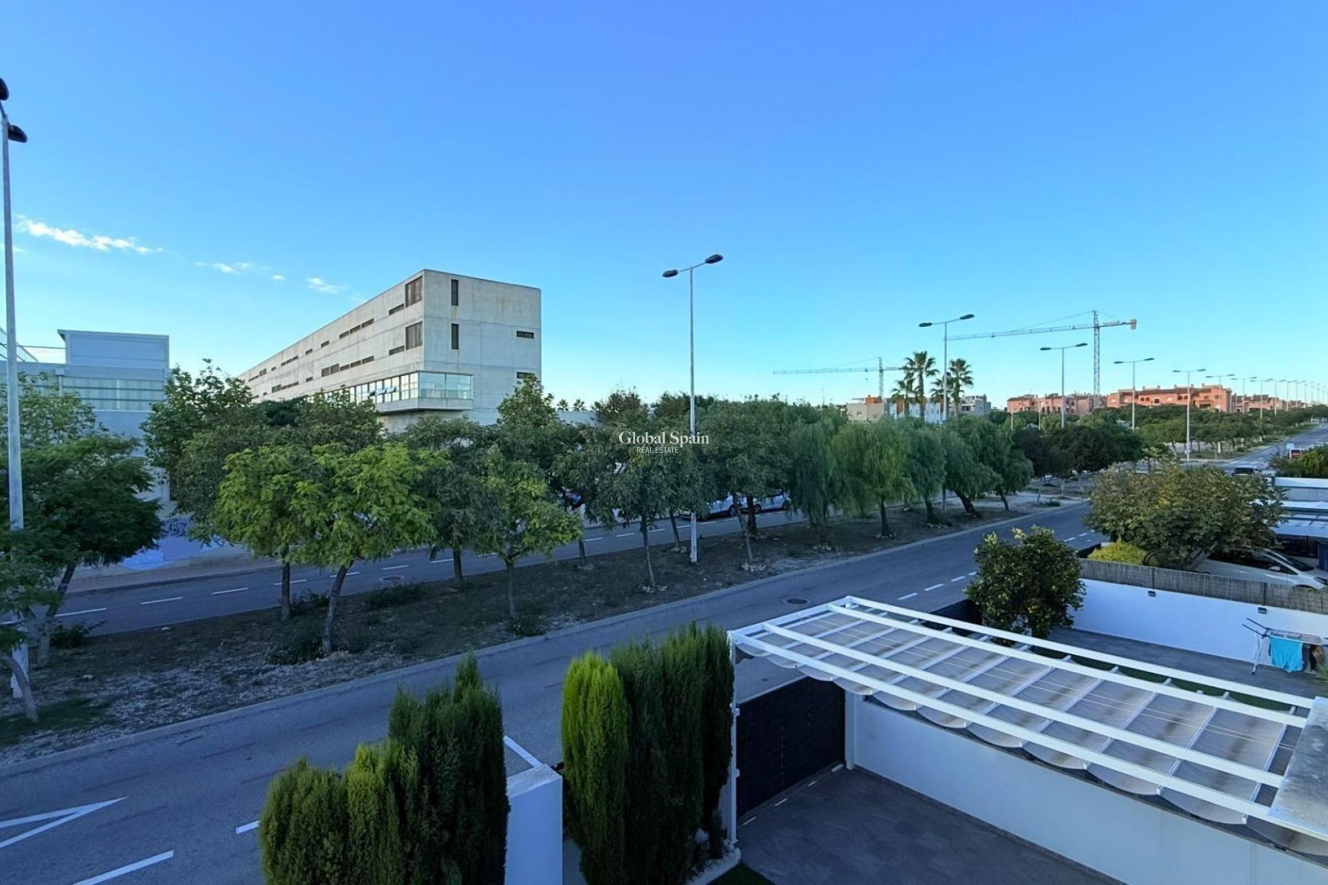 Wiederverkauf - HAUS -
TORREVIEJA - Aguas Nuevas