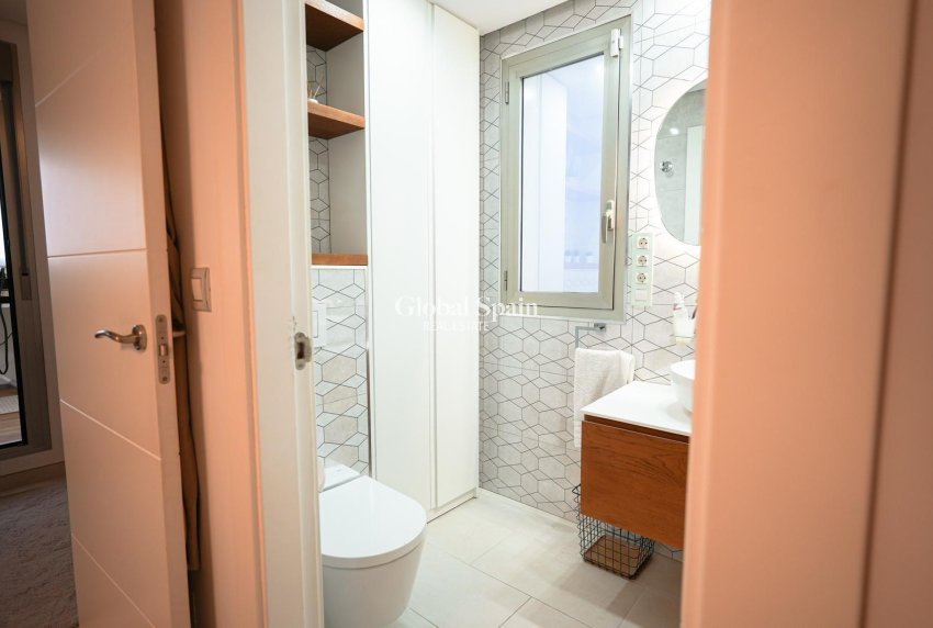 Wiederverkauf - HAUS -
TORREVIEJA - Aguas Nuevas