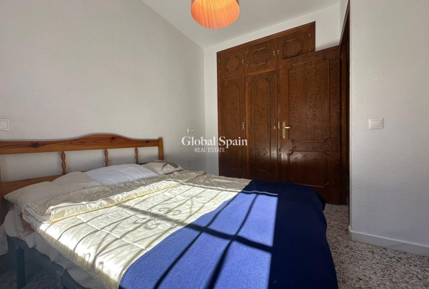 Wiederverkauf - HAUS -
TORREVIEJA - Cabo Cervera
