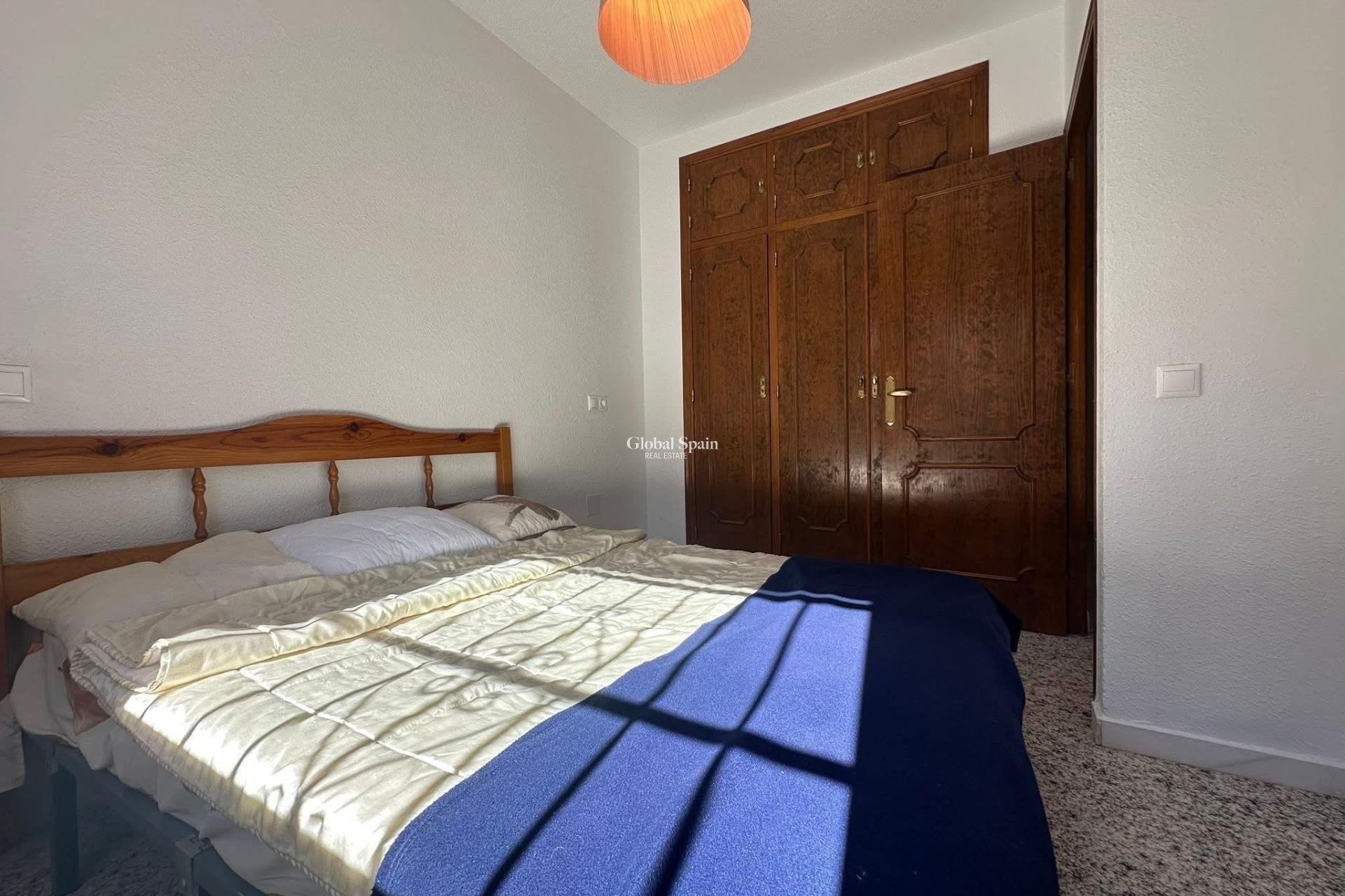 Wiederverkauf - HAUS -
TORREVIEJA - Cabo Cervera