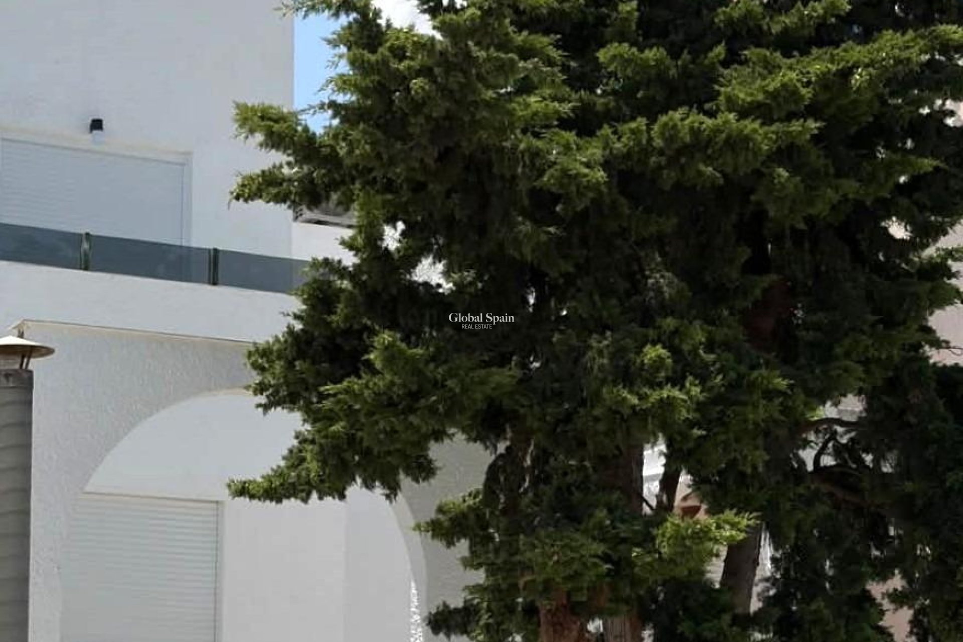 Wiederverkauf - HAUS -
TORREVIEJA - Calas blanca