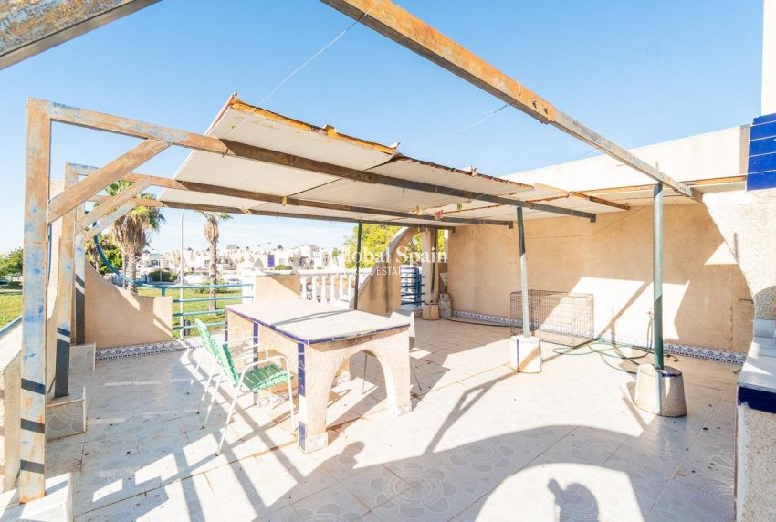 Wiederverkauf - HAUS -
TORREVIEJA - Carrefour