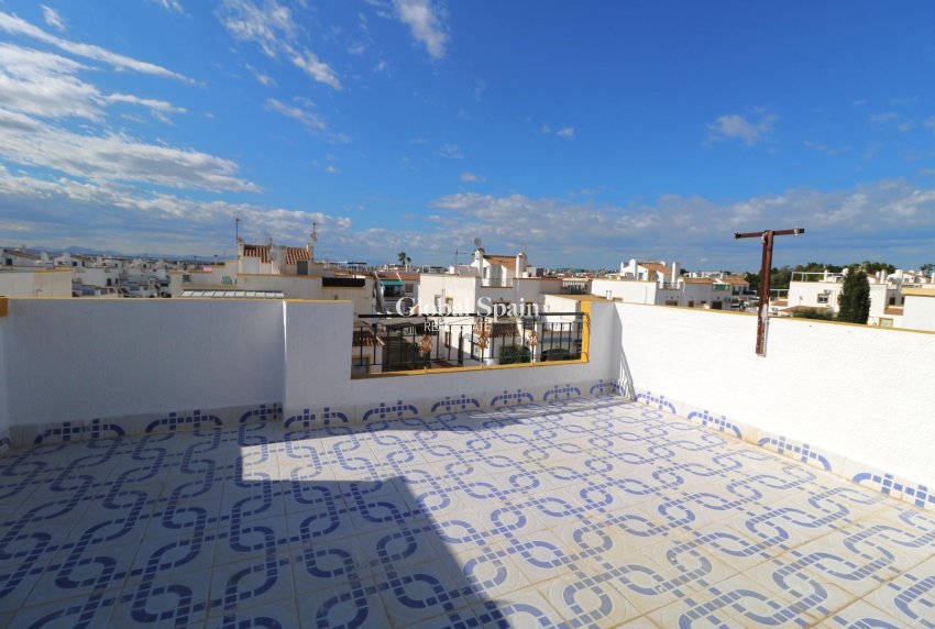 Wiederverkauf - HAUS -
TORREVIEJA - Carrefour