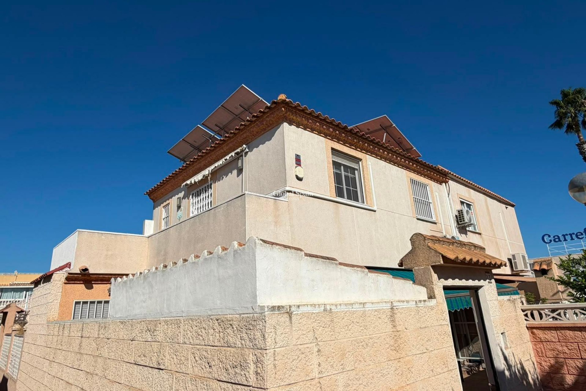 Wiederverkauf - HAUS -
TORREVIEJA - Carrefour