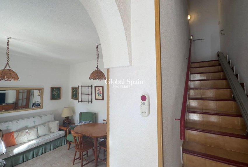 Wiederverkauf - HAUS -
TORREVIEJA - Center