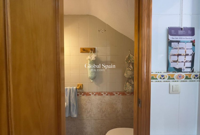 Wiederverkauf - HAUS -
TORREVIEJA - Center