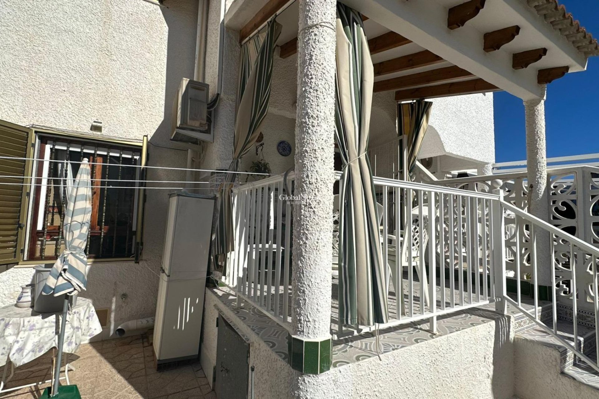 Wiederverkauf - HAUS -
TORREVIEJA - Center