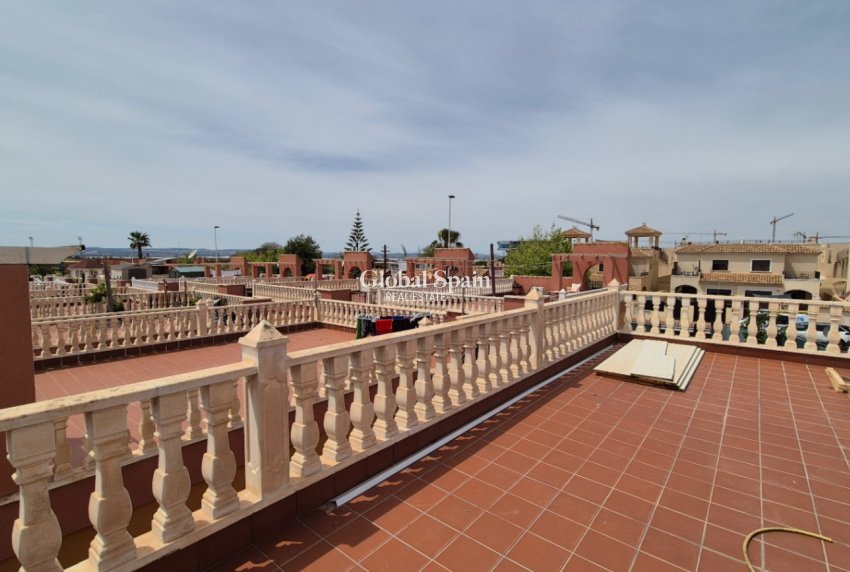 Wiederverkauf - HAUS -
TORREVIEJA - Costa Blanca Sur