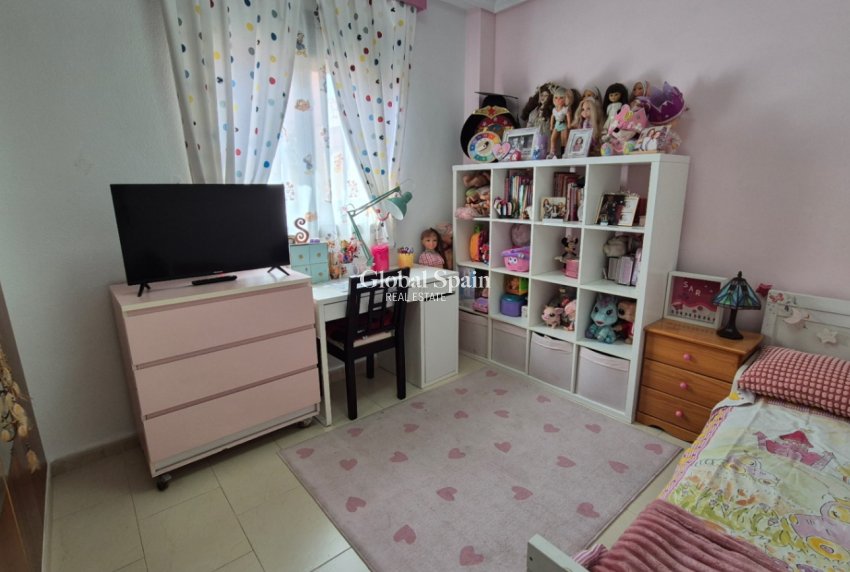 Wiederverkauf - HAUS -
TORREVIEJA - Costa Blanca Sur