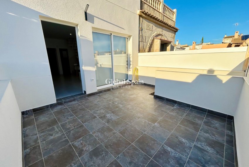 Wiederverkauf - HAUS -
TORREVIEJA - Costa Blanca