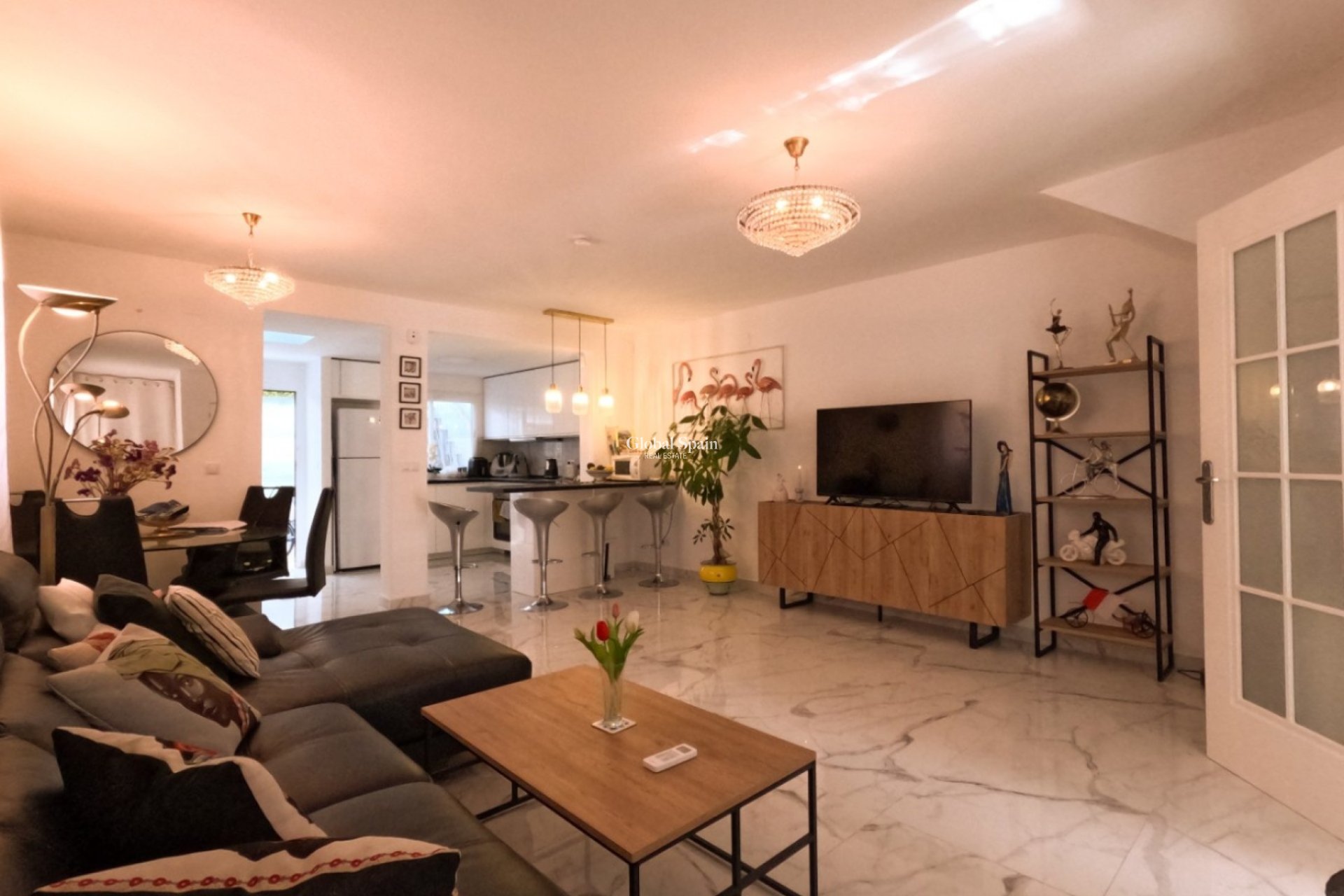 Wiederverkauf - HAUS -
TORREVIEJA - Costa Blanca