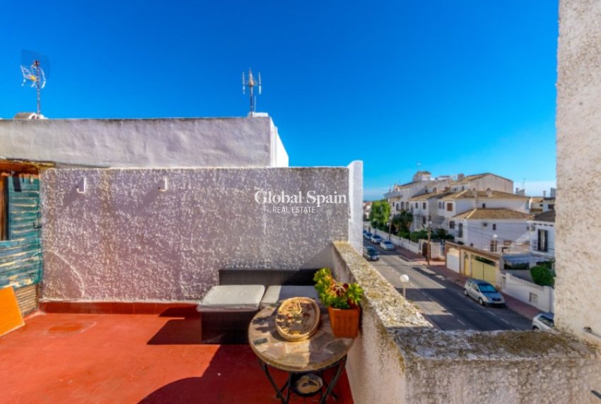 Wiederverkauf - HAUS -
TORREVIEJA - Costa Blanca