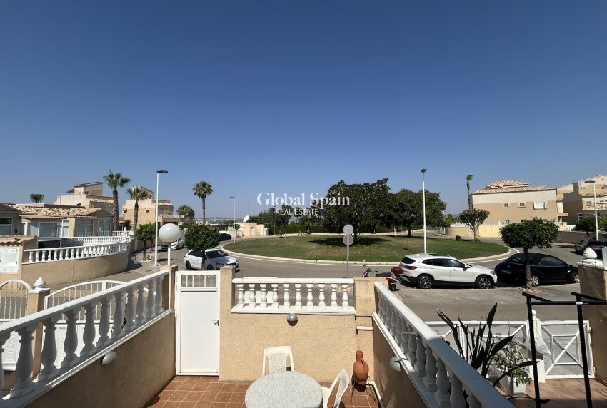 Wiederverkauf - HAUS -
TORREVIEJA - Costa Blanca