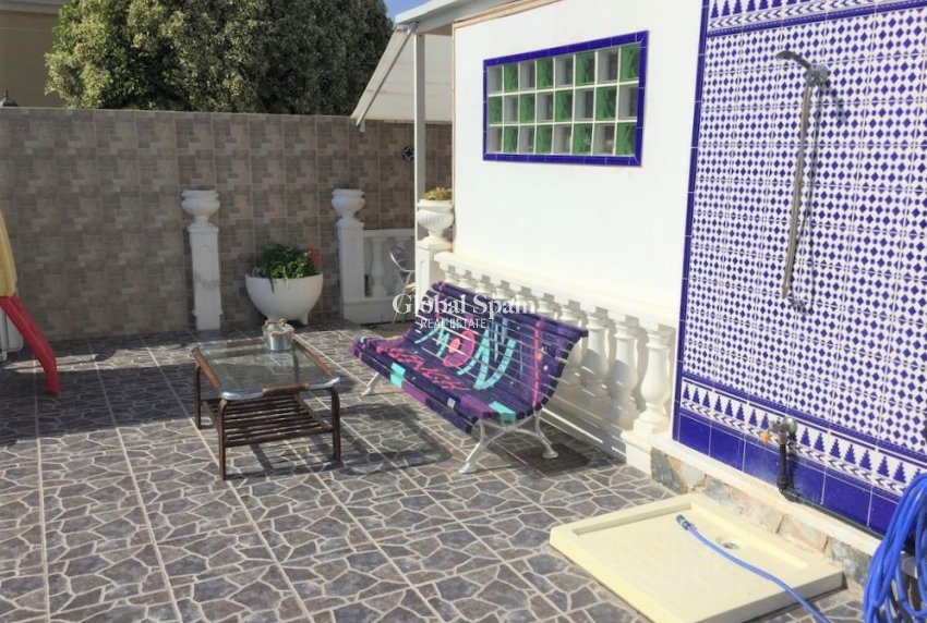 Wiederverkauf - HAUS -
TORREVIEJA - Costa Blanca