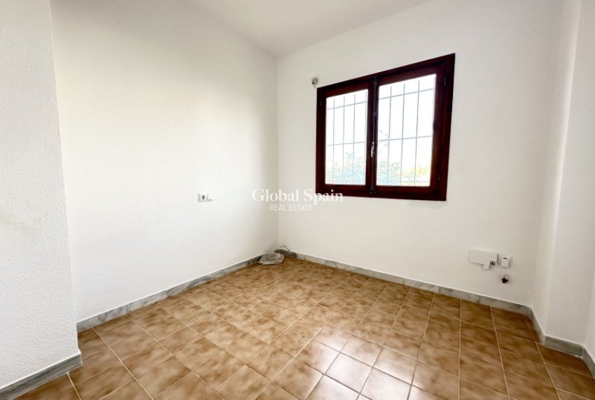 Wiederverkauf - HAUS -
TORREVIEJA - Costa Blanca