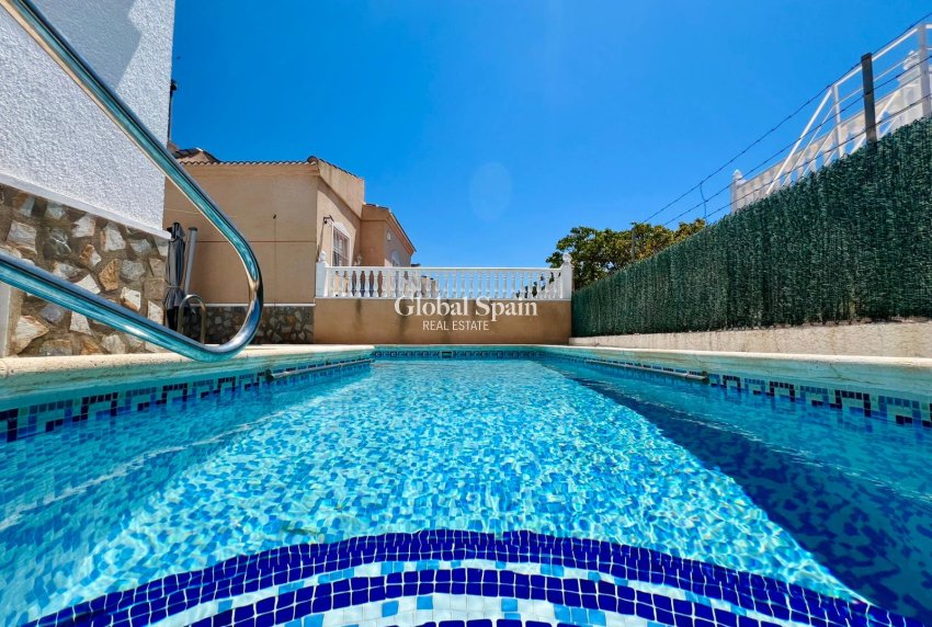 Wiederverkauf - HAUS -
TORREVIEJA - Costa Blanca