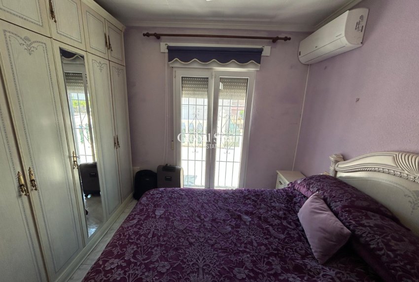 Wiederverkauf - HAUS -
TORREVIEJA - Costa Blanca