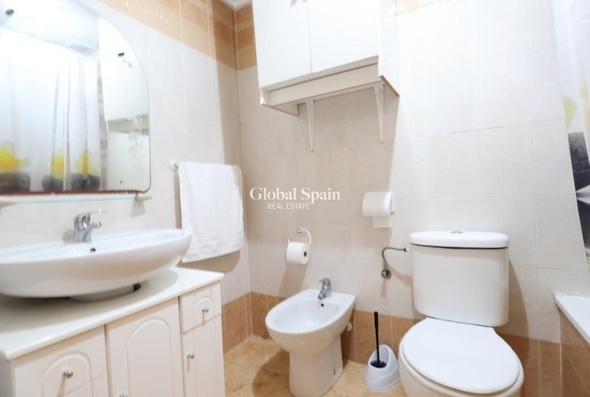 Wiederverkauf - HAUS -
TORREVIEJA - Costa Blanca