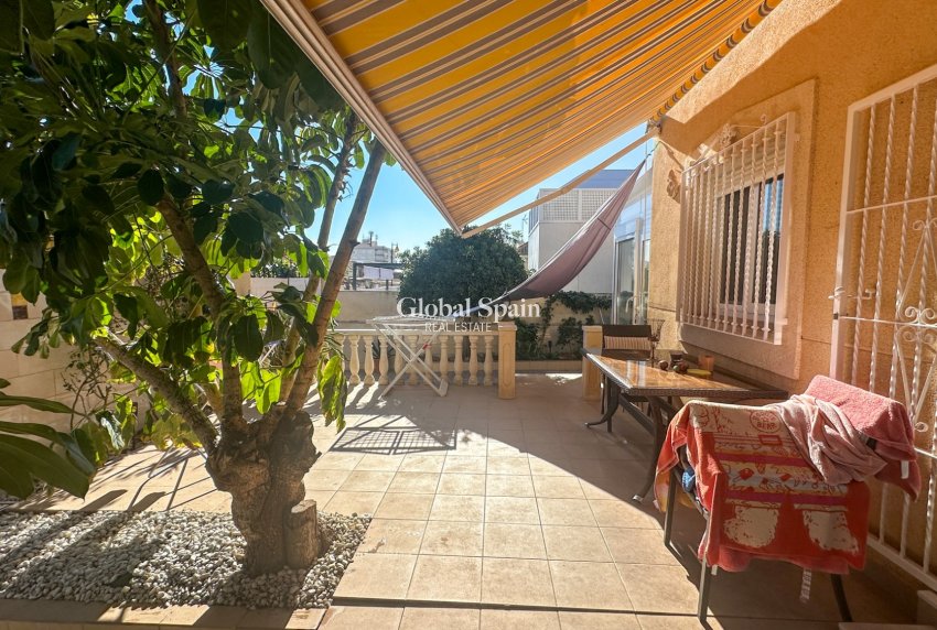 Wiederverkauf - HAUS -
TORREVIEJA - Costa Blanca