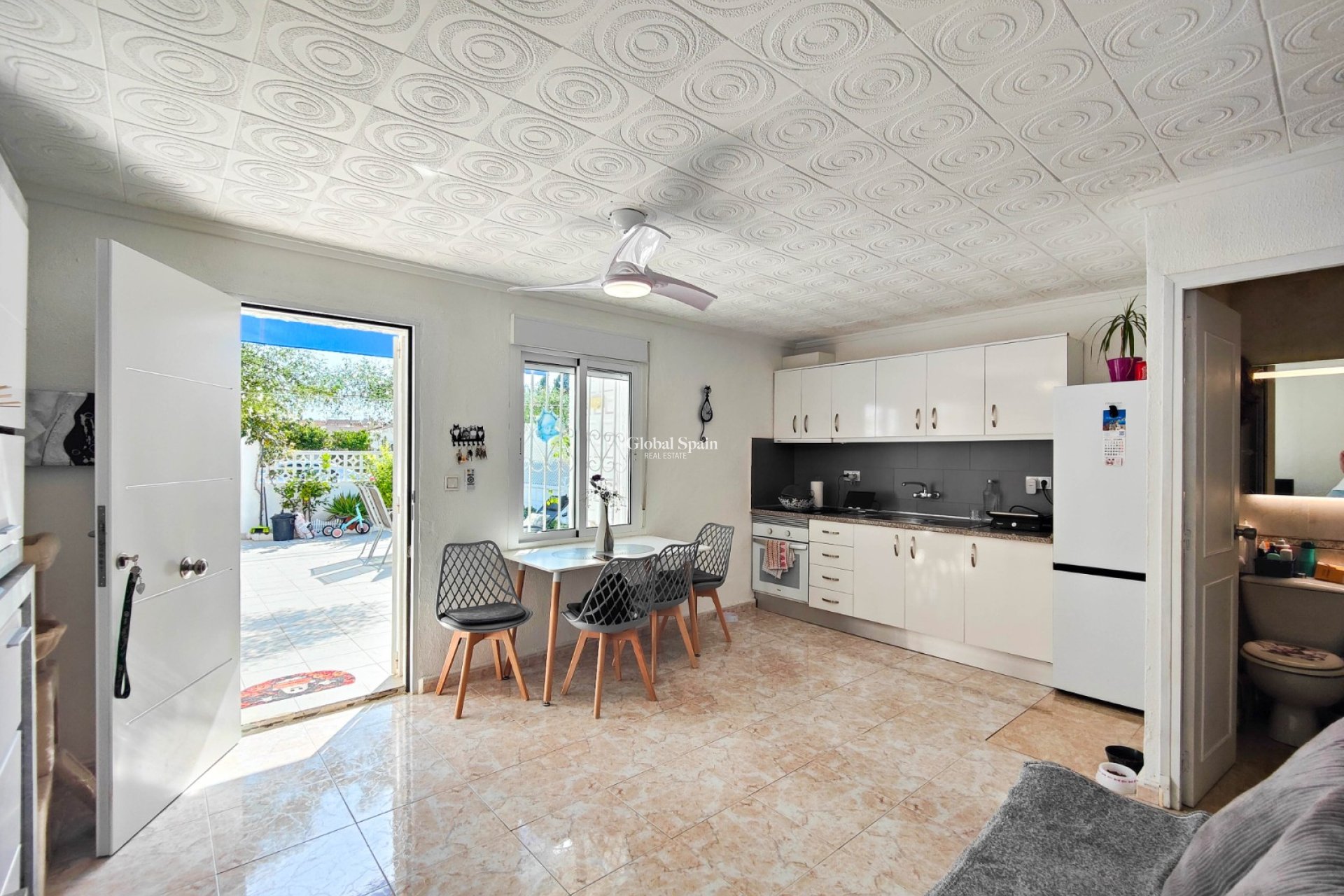 Wiederverkauf - HAUS -
TORREVIEJA - Costa Blanca