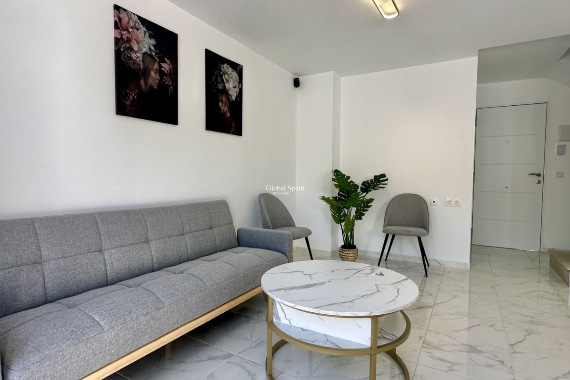 Wiederverkauf - HAUS -
TORREVIEJA - Costa Blanca