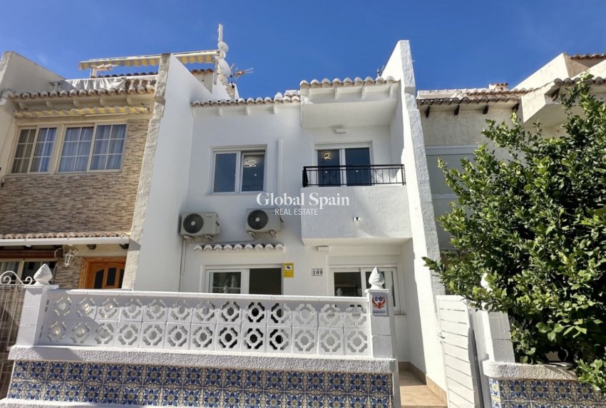 Wiederverkauf - HAUS -
TORREVIEJA - Costa Blanca