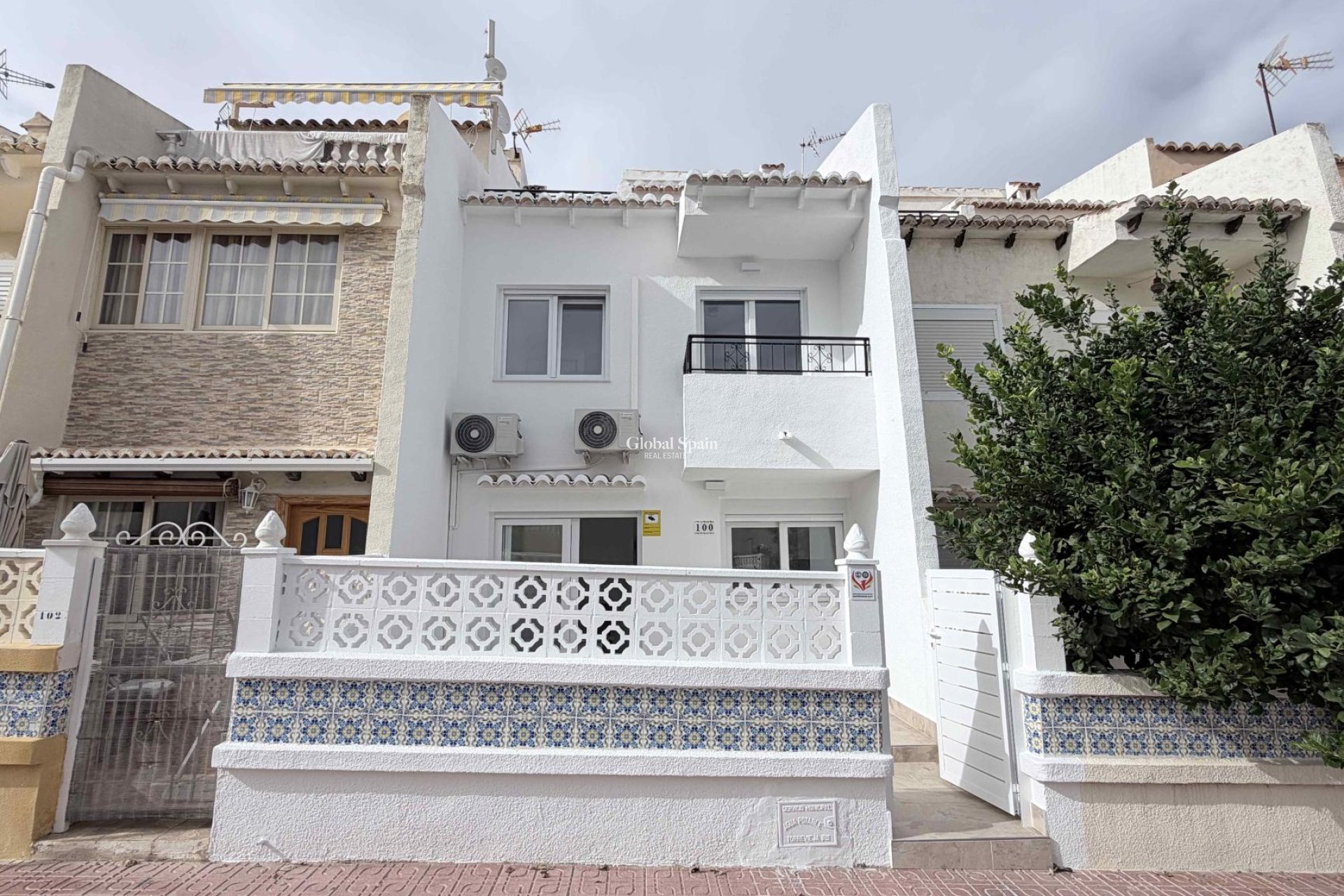 Wiederverkauf - HAUS -
TORREVIEJA - Costa Blanca
