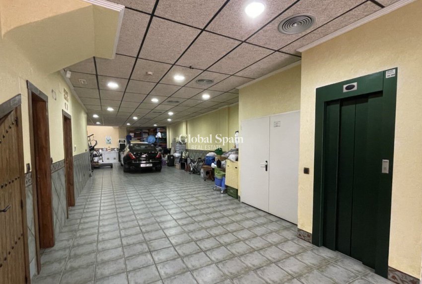 Wiederverkauf - HAUS -
TORREVIEJA - Costa Blanca