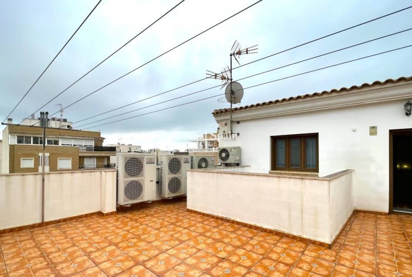 Wiederverkauf - HAUS -
TORREVIEJA - Costa Blanca