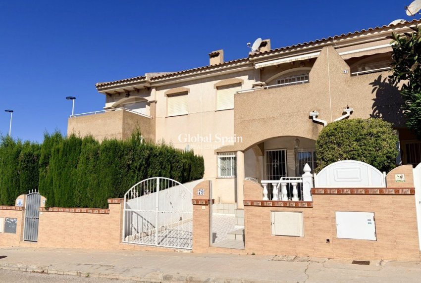 Wiederverkauf - HAUS -
TORREVIEJA - Costa Blanca