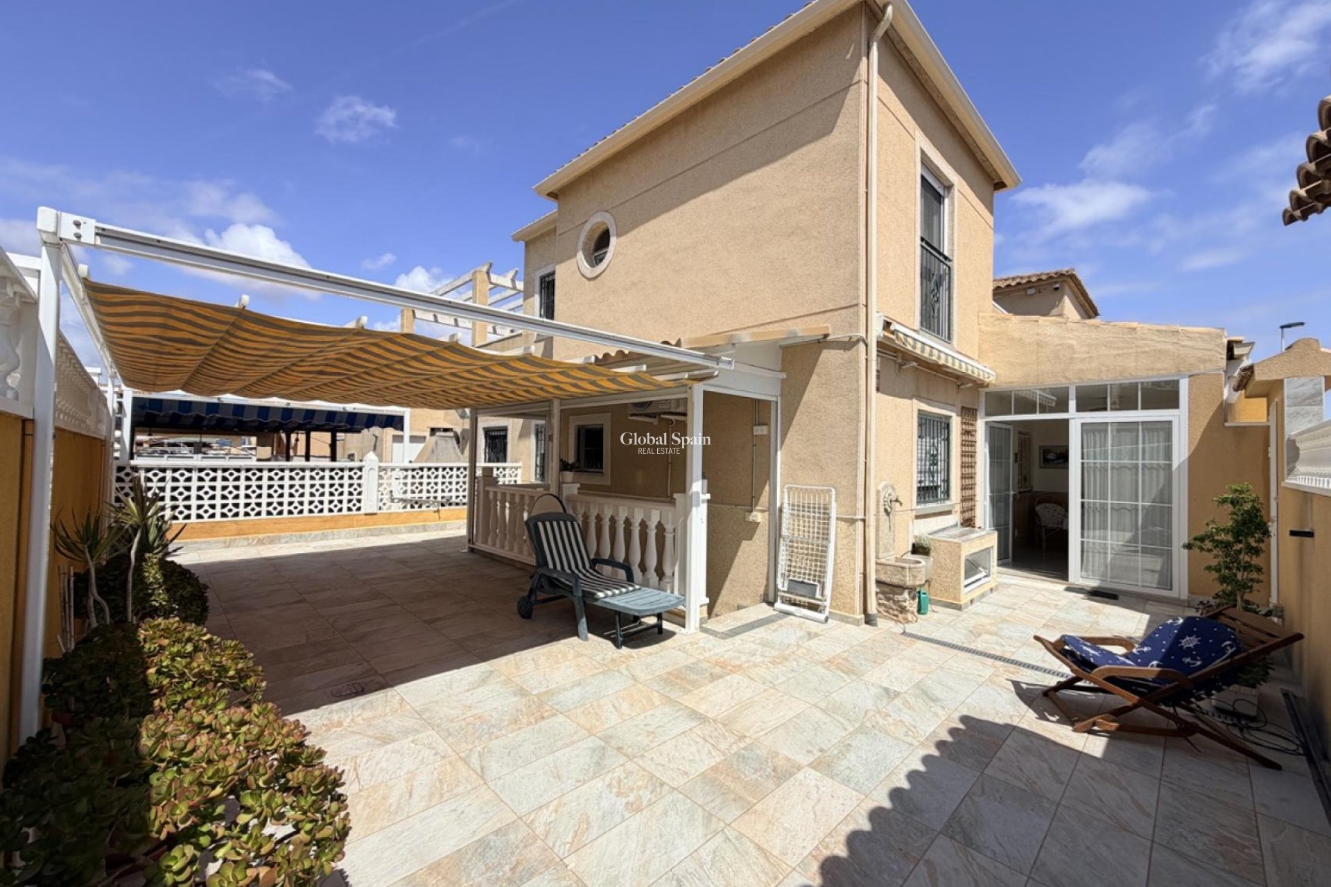 Wiederverkauf - HAUS -
TORREVIEJA - Costa Blanca