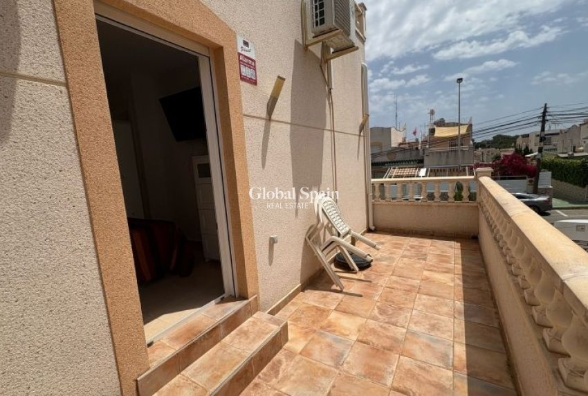 Wiederverkauf - HAUS -
TORREVIEJA - Costa Blanca