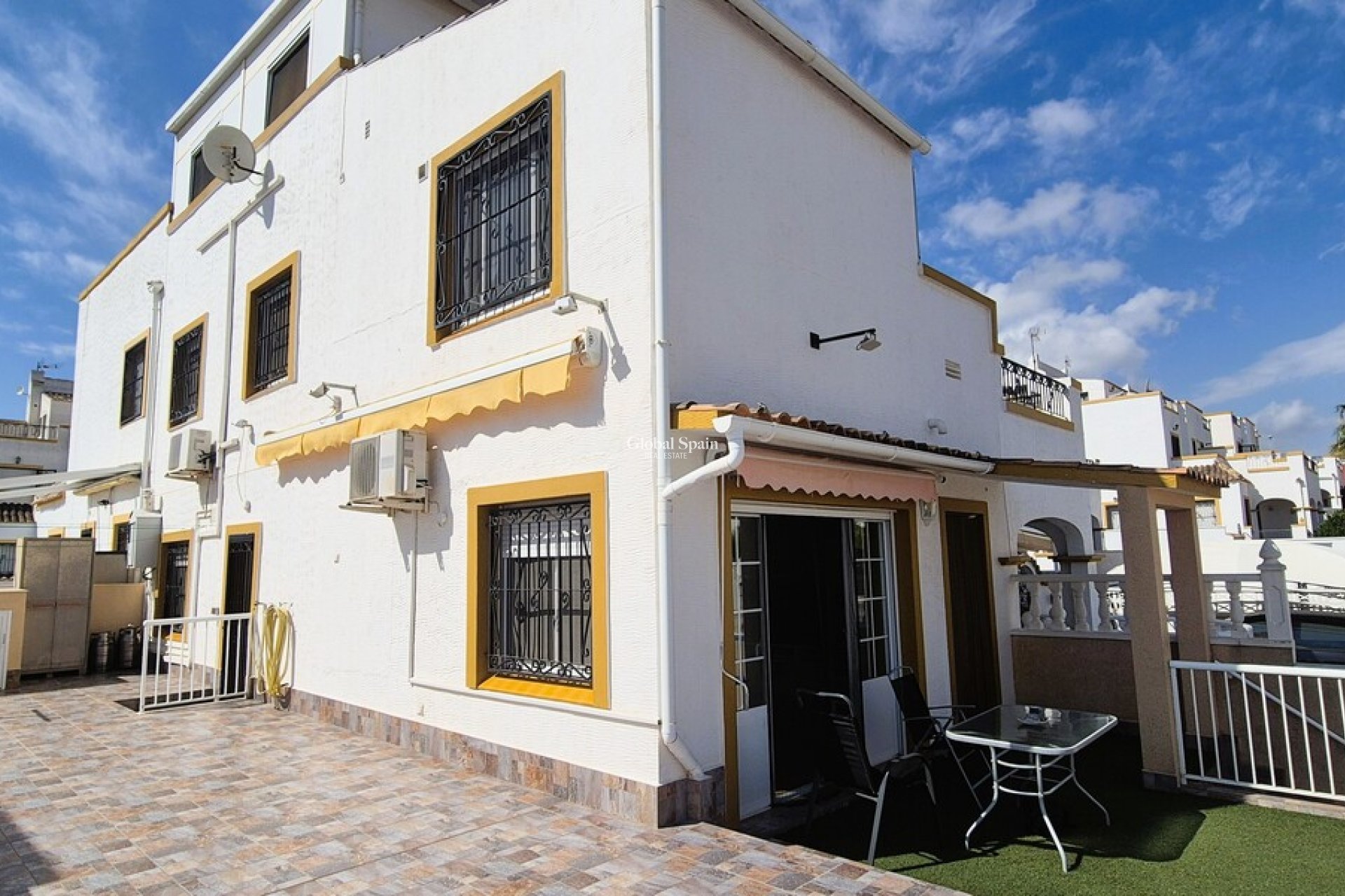 Wiederverkauf - HAUS -
TORREVIEJA - Costa Blanca