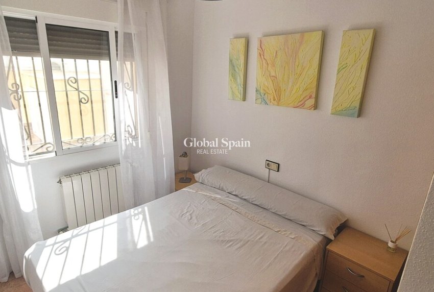 Wiederverkauf - HAUS -
TORREVIEJA - Costa Blanca