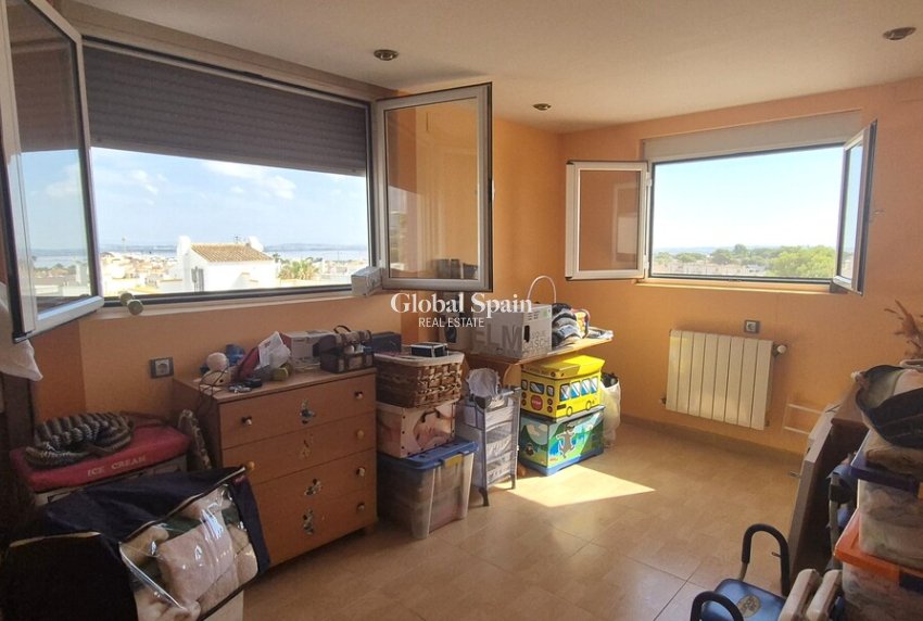 Wiederverkauf - HAUS -
TORREVIEJA - Costa Blanca